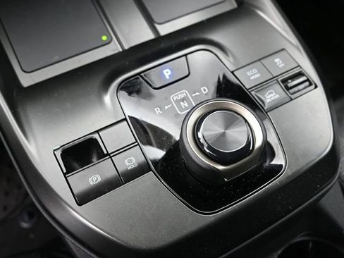 Certified 2026 Toyota bZ XLE image 17