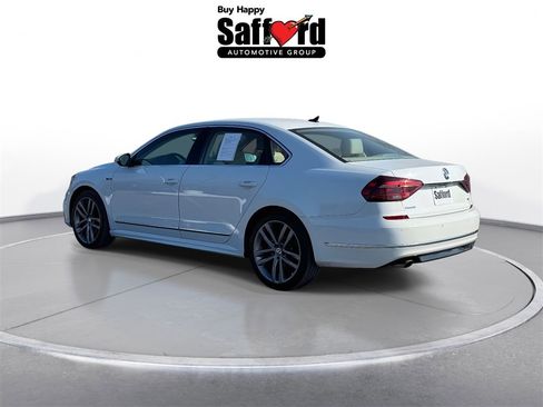 Used 2019 Volkswagen Passat 2.0T SE R-Line image 6