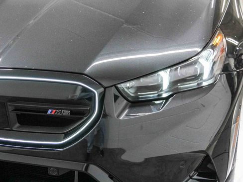 Used 2026 BMW M5 image 10