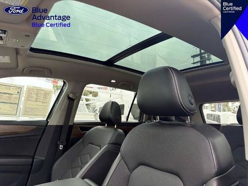 Used 2024 Volkswagen Atlas SE FWD image 21