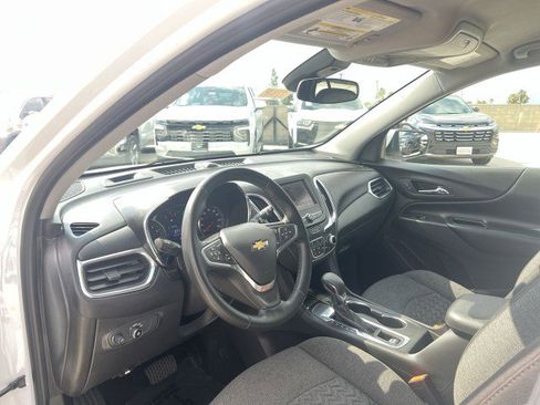 Used 2023 Chevrolet Equinox LT FWD image 10