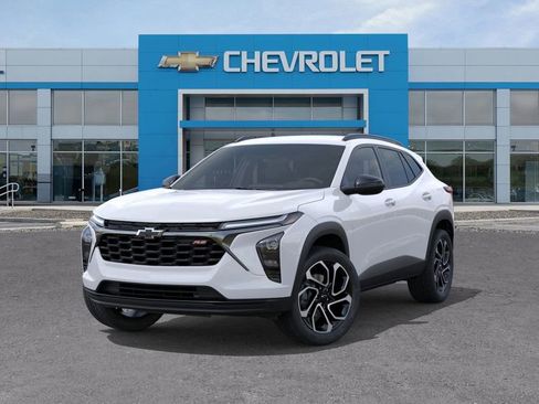 New 2026 Chevrolet Trax RS w/ Driver Confidence Package FWD image 6