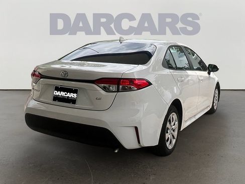 Used 2025 Toyota Corolla LE FWD image 7