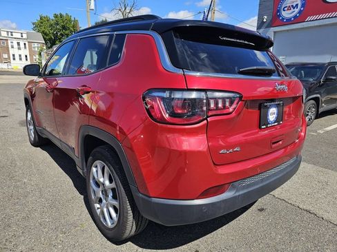 Used 2025 Jeep Compass Limited AWD/4WD image 7