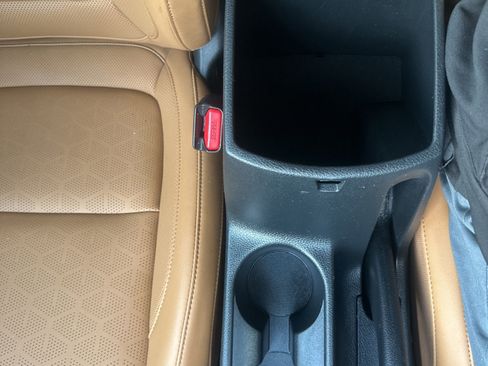 Used 2024 Kia Seltos EX image 33