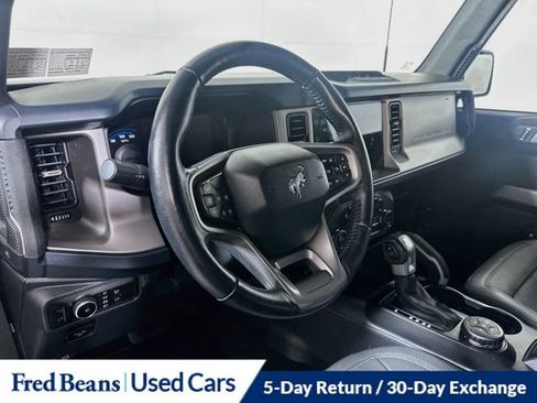 Used 2023 Ford Bronco Outer Banks AWD/4WD image 13