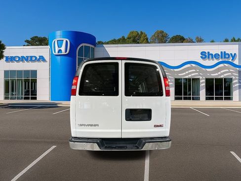 Used 2024 GMC Savana 2500 w/ Driver Convenience Package image 7