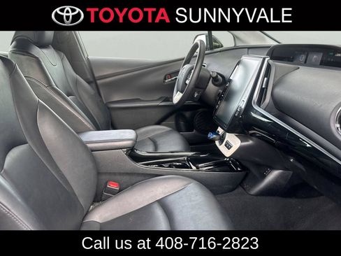 Used 2019 Toyota Prius Prime Premium FWD image 20