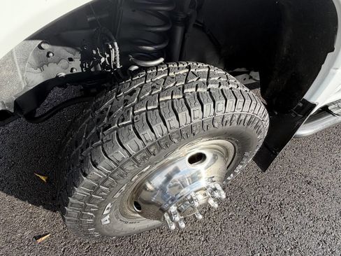 Used 2021 Ford F350 XL w/ Power Equipment Group image 19