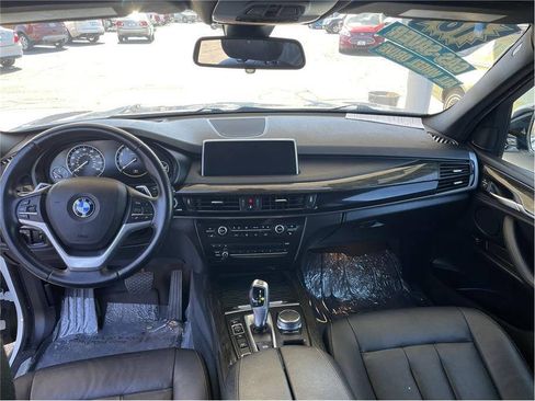 Used 2018 BMW X5 xDrive40e AWD/4WD image 13