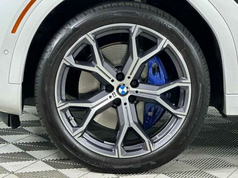 Used 2023 BMW X6 xDrive40i w/ M Sport Package image 32