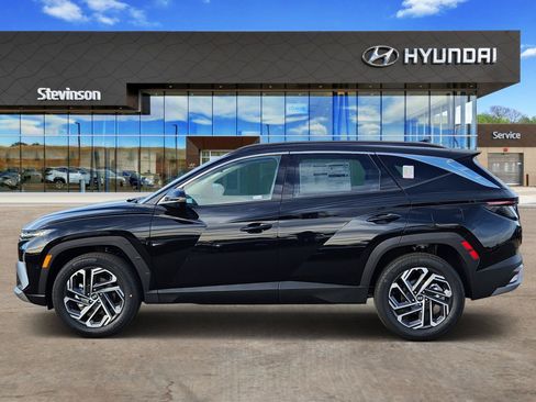 New 2026 Hyundai Tucson Limited AWD/4WD image 2