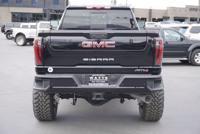 Used 2025 GMC Sierra 3500 AT4 w/ AT4 Premium Plus Package AWD/4WD image 11