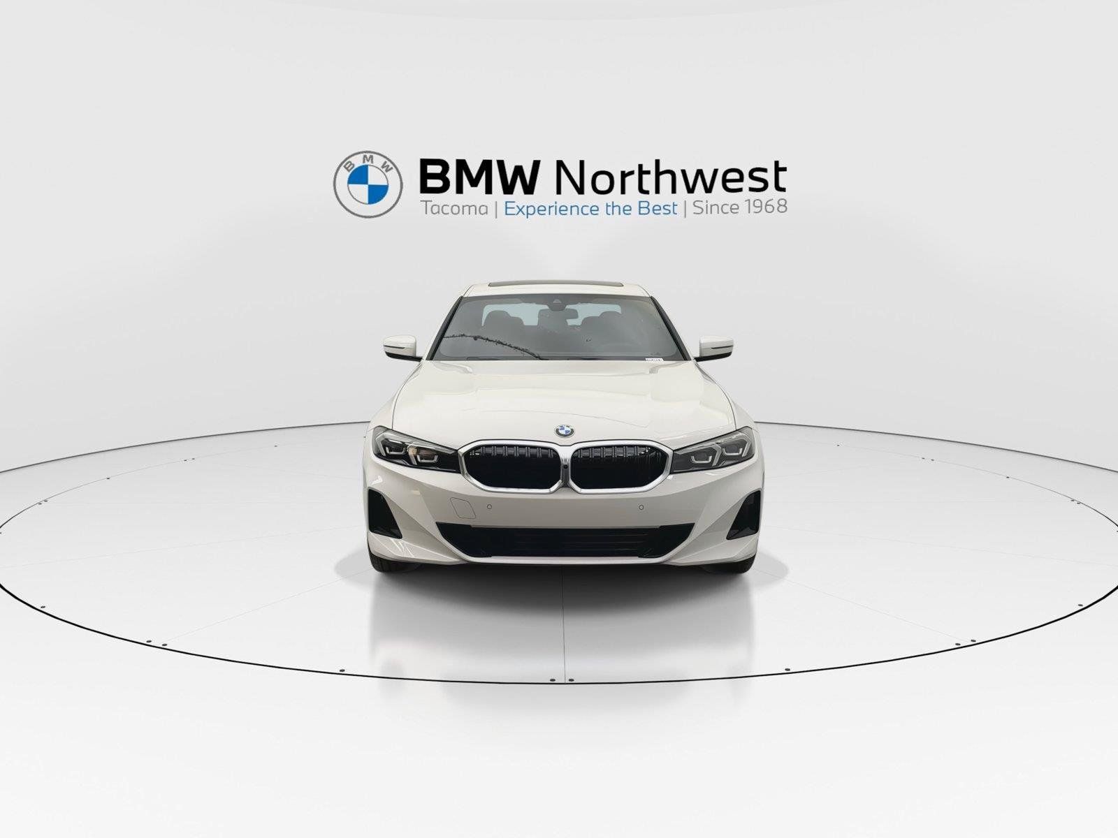 New 2026 BMW 330i Sedan w/ Convenience Package RWD image 8