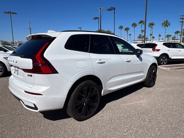Certified 2026 Volvo XC60 B5 Ultra AWD/4WD image 3
