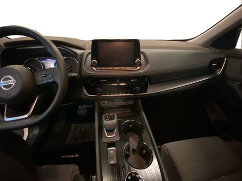 Used 2021 Nissan Rogue SV AWD/4WD image 11