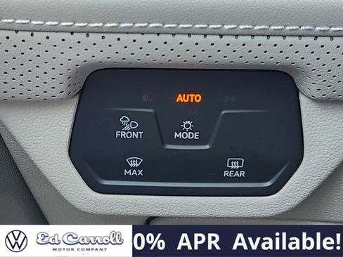 New 2026 Volkswagen Atlas SE image 16