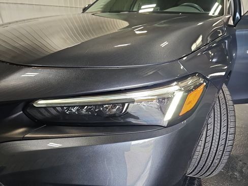 Used 2023 Honda Civic LX image 29