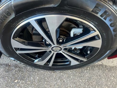 Used 2020 Nissan Sentra SV w/ Trunk Package FWD image 35