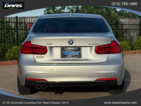Used 2017 BMW 330i xDrive Sedan AWD/4WD image 6