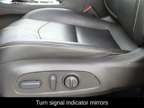 Used 2022 Chevrolet Equinox Premier w/ LPO, Floor Liner Package image 18