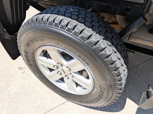 Used 2021 Ford F150 XLT AWD/4WD image 9