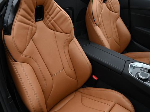 Used 2026 BMW Z4 M40i w/ Premium Package image 44