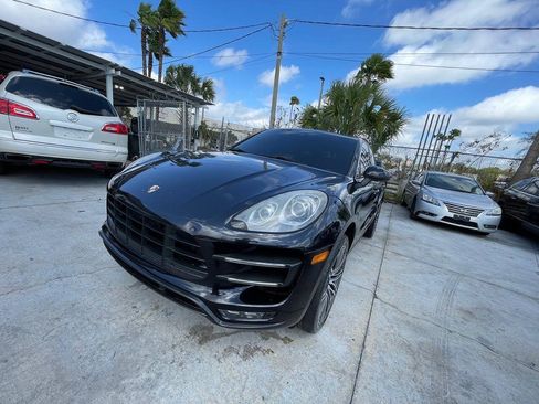 Used 2015 Porsche Macan Turbo w/ Premium Package Plus AWD/4WD image 4