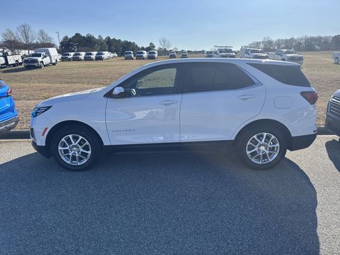 Certified 2024 Chevrolet Equinox LT image 7