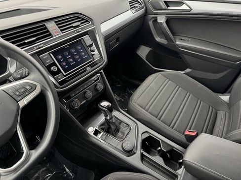 Used 2022 Volkswagen Tiguan S image 13