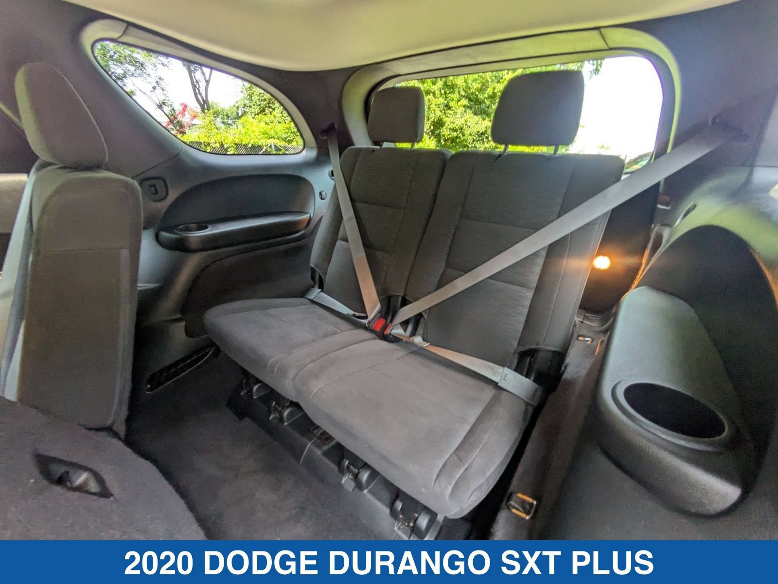 Used 2020 Dodge Durango SXT AWD/4WD image 29
