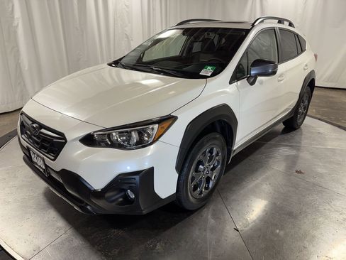 Used 2021 Subaru Crosstrek 2.5i Sport w/ Moonroof Package image 1