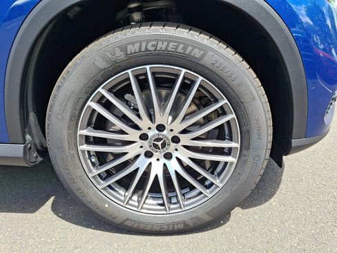 New 2025 Mercedes-Benz GLC 300 4MATIC image 8