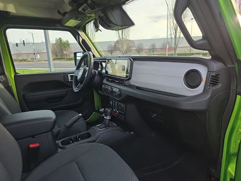 New 2026 Jeep Gladiator Willys image 9