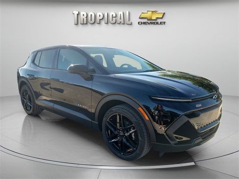 New 2026 Chevrolet Equinox EV LT image 7