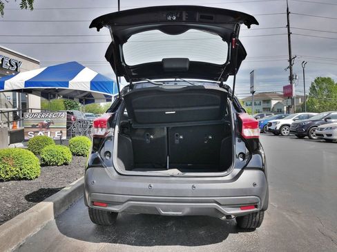 Used 2020 Nissan Kicks SV FWD image 15