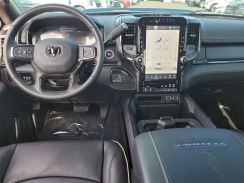 Used 2024 RAM 2500 Limited image 5