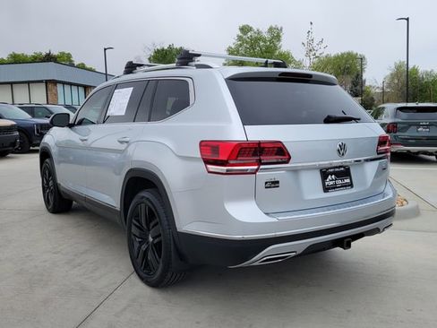 Used 2018 Volkswagen Atlas SEL Premium AWD/4WD image 3