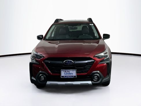 Used 2023 Subaru Outback Limited AWD/4WD image 2