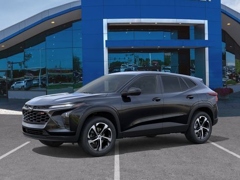 New 2026 Chevrolet Trax RS w/ Sunroof Package FWD image 29