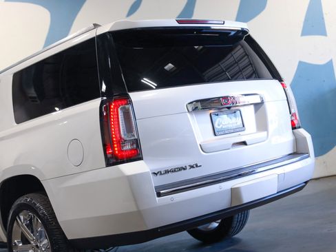 Used 2016 GMC Yukon XL Denali w/ Open Road Package image 56
