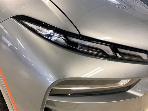 New 2026 BMW X7 xDrive40i w/ Premium Package image 13