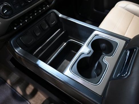 Used 2017 GMC Sierra 1500 Denali w/ Denali Ultimate Package image 21