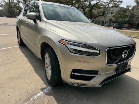 Used 2016 Volvo XC90 T6 Momentum w/ Momentum Plus Package image 11