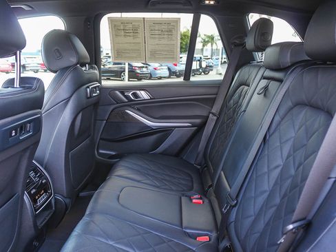 Used 2023 BMW X5 xDrive40i AWD/4WD image 20