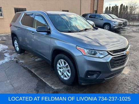 Used 2020 Chevrolet Traverse LS image 4