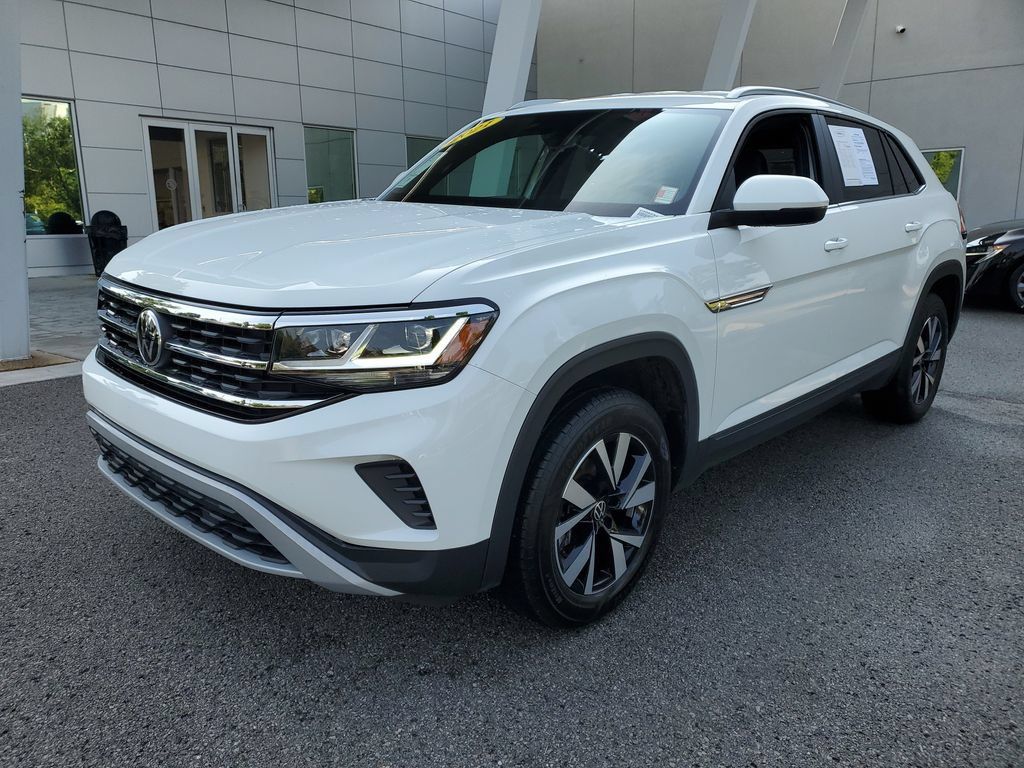 Used 2021 Volkswagen Atlas Cross Sport SE AWD/4WD image 2