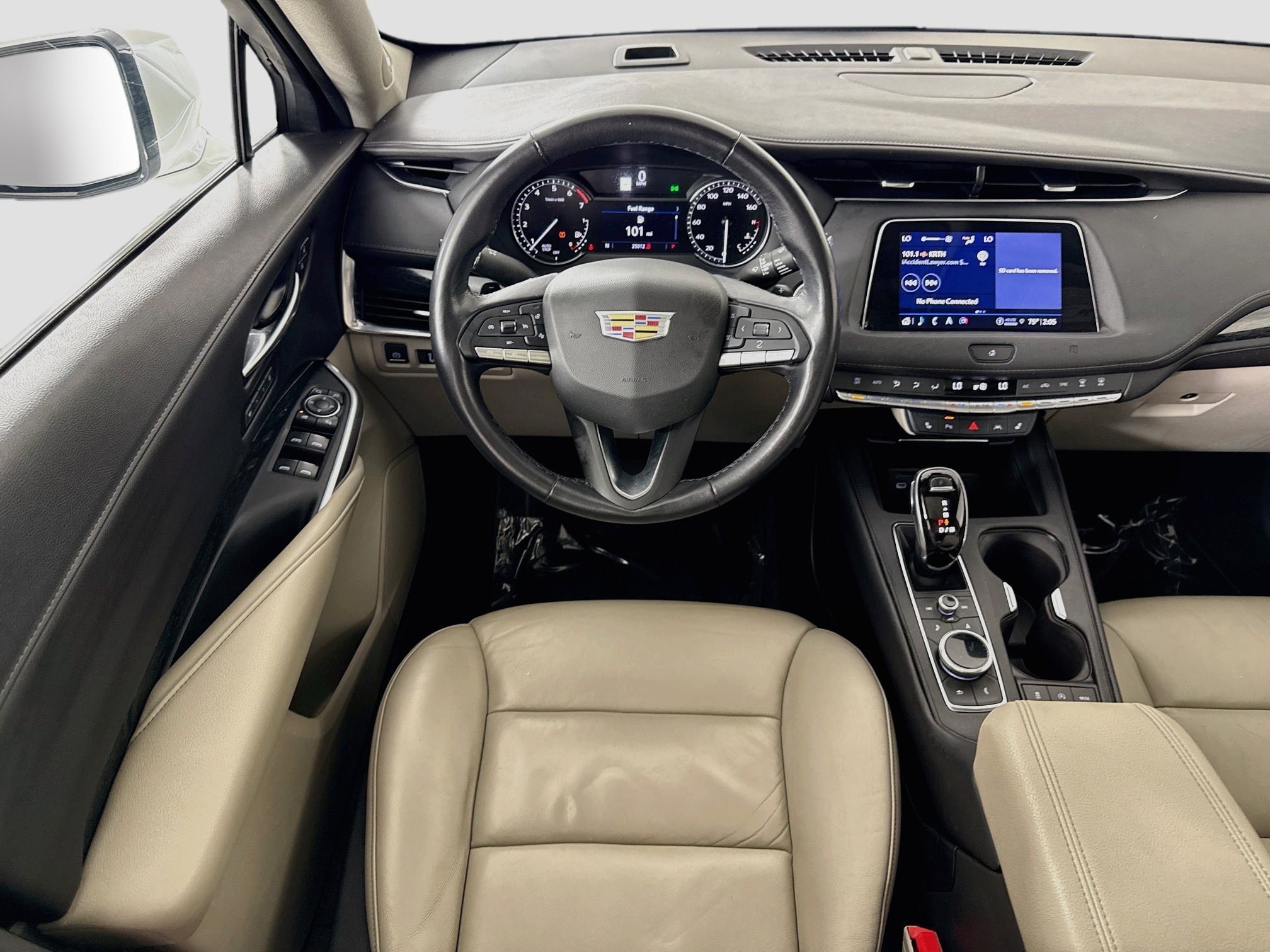 Used 2021 Cadillac XT4 Premium Luxury w/ Cold Weather Package FWD image 25
