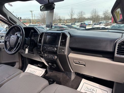 Used 2016 Ford F150 XLT w/ Equipment Group 302A Luxury image 31