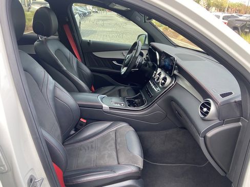 Used 2022 Mercedes-Benz GLC 43 AMG 4MATIC image 21